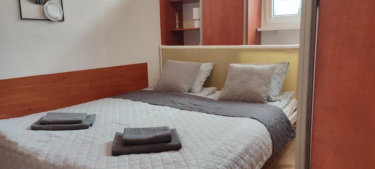 Top Apartamenty Centrum - Metro Rondo Onz Βαρσοβία Εξωτερικό φωτογραφία