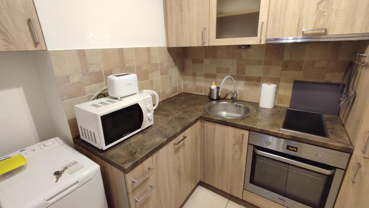Top Apartamenty Centrum - Metro Rondo Onz Βαρσοβία Εξωτερικό φωτογραφία
